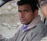 taxi driver rohtang pass himachal pradesh india